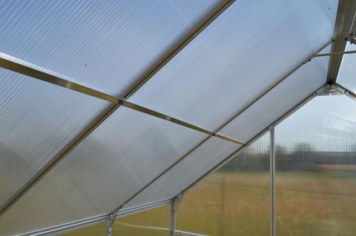 zpevňující střešní lišty pro skleník LANITPLAST PLUGIN 6x10