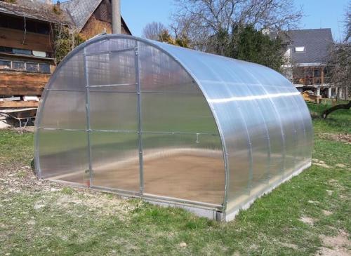 skleník LANITPLAST DODO 330 3,3x6 m PC 4 mm  - V138b