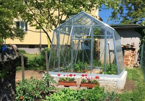 skleník LANITPLAST LIMES Viva V7/4,5 čiré sklo 3 mm