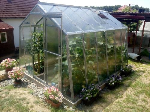 skleník LIMES Hobby H7/4,5 rozptylové sklo 4 mm