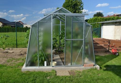 skleník LIMES Hobby H7/6 rozptylové sklo 4 mm