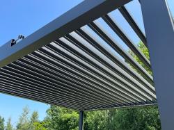 hliníková bioklimatická pergola LANITPLAST PREMIUM 10x3 m